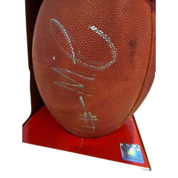 Autographed Wilson NFL Ball Miami Dolphins Jaylen Waddle #17 In Original Box NEW - Picture 4 of 8